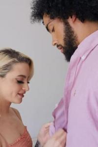 RKPrime 21 08 03 Lola Fae Lola Takes It All In On Vacation XXX 1080p HEVC x265 PRT XvX