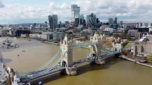 Queen of Oz Season 1 Episode 1 There s a New Queen in Town H265 720p WEBRip EzzRips mkv