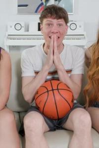 FreeUseFantasy 23 06 10 Amber Stark And Mochi Mona Freeuse Finals XXX 720p HD WEBRip x264 TGxXX XvX