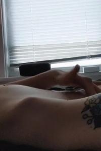 ManyVids 20 01 04 Lucy Spanks Pink Wet Dream XXX 720p HEVC x265 PRT XvX