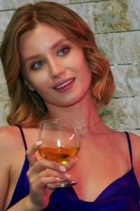 Vixen 23 07 14 Lily Blossom Petite Model Loves Seducing Married Men XXX 1080p HEVC x265 PRT XvX