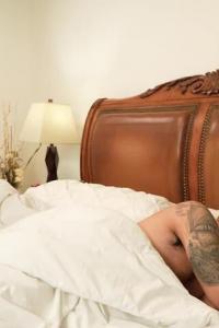 OnlyTeenBlowJobs 21 08 26 Penelope Kay Blowjob From The Babysitter XXX 1080p HEVC x265 PRT XvX