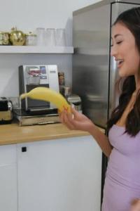 TeensLoveHugeCocks 23 01 17 Mina Luxx And Chanel Camryn New D XXX 720p HEVC x265 PRT XvX