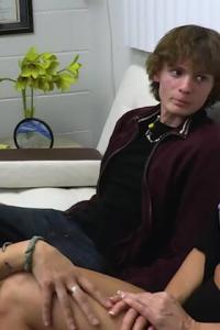 PervTherapy 22 12 17 Kenzie Love And Alexis Malone Boob Therapy XXX 1080p HEVC x265 PRT XvX