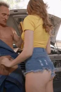 BrazzersExxtra 22 05 31 Amber Stark And Jupiter Jetson Welcome To Humpers Park XXX 720p HEVC x265 PR