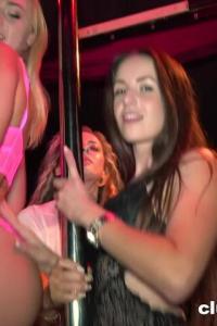 ClubCastings 21 09 25 Jenny Wild Roxy Wild And Lenna Ross Blondes Loves BJs XXX 1080p HEVC x265 PRT