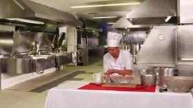 Food-Fact or Fiction S04E12 Vegas Baby WEBRip x264-CAFFEiNE [eztv]