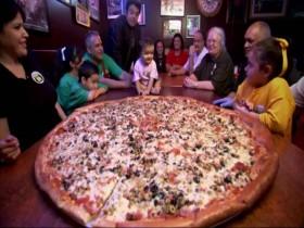 Man v Food S02E01 San Antonio 480p x264-mSD [eztv]