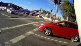 Motorbike Cops S01E07 720p HDTV x264-CCT [eztv]