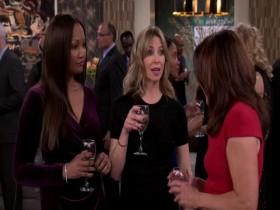 Carols Second Act S01E17 iNTERNAL 480p x264-mSD [eztv]