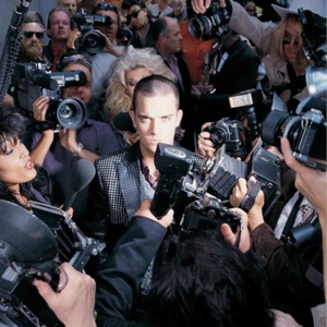 Robbie Williams - Life Thru A Lens (1997) Flac