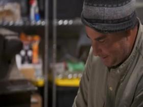 Dino Hunters S01E05 We Got Skull 480p x264-mSD [eztv]