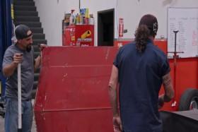 Car Masters Rust to Riches S01E06 WEB x264-CRiMSON [eztv]
