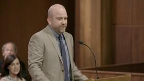 Gary Busey Pet Judge S01E01 Mousey Tongue 720p AMZN WEB-DL DD+2 0 H 264-monkee [eztv]