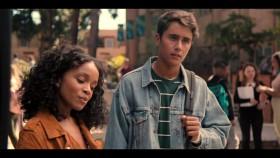 Love Victor S01E01 720p HEVC x265-MeGusta [eztv]