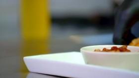 Late Nite Eats S02E09 Milwaukee WEBRip x264-CAFFEiNE [eztv]