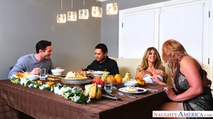 [NaughtyAmerica] (Kayla Kayden , Phoenix Marie) Kayla Kayden fucking in the living room with her petite (1080p HEVC) [GhostFreakXX]