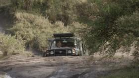 Big Cat Tales S01E03 Battle on the Plains WEBRip x264-CAFFEiNE [eztv]