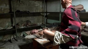 HorrorPorn.E23.Freddy.XXX.720p.HEVC.x265.PRT