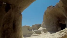 Joanna Lumleys Unseen Adventures S01E03 720p HEVC x265-MeGusta [eztv]