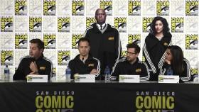 Brooklyn Nine-Nine S06E00 2019 Comic-Con Panel WEB x264-KOMPOST [eztv]