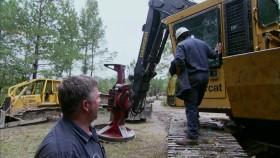 Swamp Loggers S01E07 Waterlogged WEB x264-GIMINI [eztv]