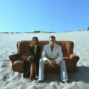 Hermit - Mon Amour (2022 - Pop) [Flac 16-44]