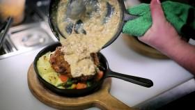 Diners Drive Ins And Dives S30E06 Crazy Chicken and Twisted Burgers 720p WEBRip x264-CAFFEiNE [eztv]