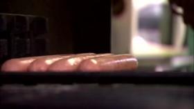 Mans Greatest Food S02E09 Food Trucks WEB x264-CAFFEiNE [eztv]