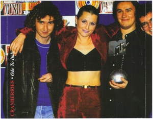 The Cranberries - Ode to Italy HD (Lucca, IT - 07-17-2000 Bootleg Live) [Flac 16-44]