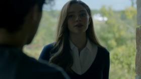 Legacies S01E05 Malivore 720p AMZN WEB-DL DDP5 1 H 264-KiNGS [eztv]
