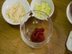 Gok Wans Easy Asian S01E01 Comfort Food Asian Style 480p x264-mSD [eztv]