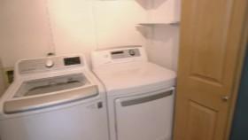 House Hunters S187E10 Better Late Than Never in Seattle WEB h264-CAFFEiNE [eztv]