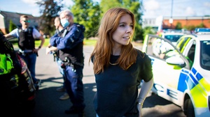Stacey Dooley - Stalkers e01 1080p MP4 + subs BigJ0554