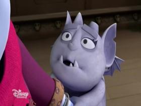 Vampirina S02E04 Baby Dragon and Gloommates 480p x264-mSD [eztv]
