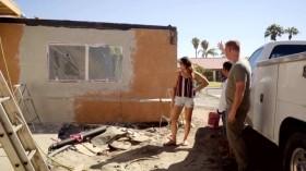 Desert Flippers S03E14 Attack of the Shack REAL WEBRip x264-CAFFEiNE [eztv]