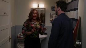 Single Parents S02E22 720p HDTV x264-KILLERS [eztv]