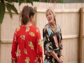 Beachfront Bargain Hunt S25E03 Working for the Weekend in St Pete Beach Florida 480p x264-mSD [eztv]