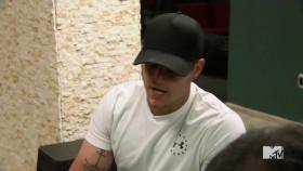 The Challenge S33E02 Hellraiser 720p HDTV x264-CRiMSON [eztv]