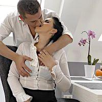 AllOver30.22.10.20.Sandra.Nero.Ladies.In.Action.XXX.720p.HEVC.x265.PRT[XvX]