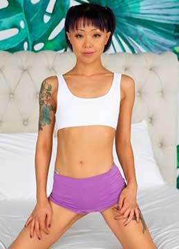 Saya Song - Squirt And Cum [DeepLush] (2022) 540p