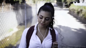 [PureTaboo] (Casey Calvert,Gina Valentina) Don't Talk to Strangers (2017) (1080p HEVC)