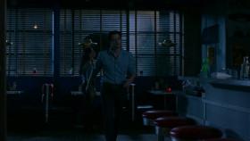 Roswell New Mexico S02E07 Como La Flor 720p AMZN WEB-DL DDP5 1 H 264-NTG [eztv]