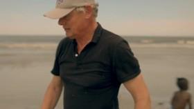 Martin Clunes Islands of America S01E03 WEB x264-KOMPOST [eztv]