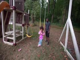 Supernanny S08E07 iNTERNAL 480p x264-mSD [eztv]