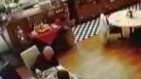 Caught Red Handed UK S07E09 WEB h264-WEBTUBE [eztv]