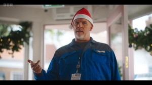 The.Cleaner-A.Clean.Christmas--2022-BBC-720p-w.subs-x265-HEVC.mkv