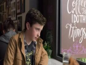 The Healing Powers of Dude S01E01 480p x264-mSD [eztv]