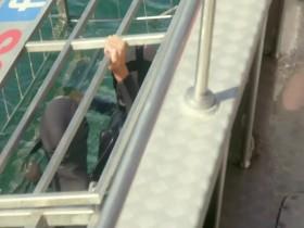 The Bachelor UK S01E05 480p x264-mSD [eztv]