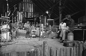 Neil Young + Stray Gators - 2019 - Tuscaloosa (HDtracks) [[email protected]] (miok) [WWRG]